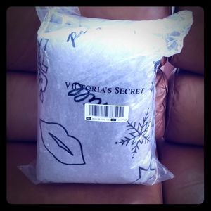 Victoria's Secret  Sherpa Blanket NEW